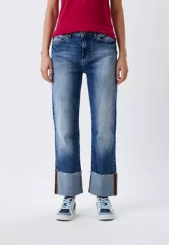 Джинсы Armani Exchange