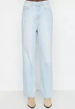 Джинсы Trendyol