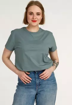 Футболка Апрель