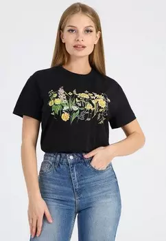 Футболка Апрель