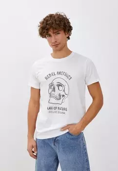 Футболка Deeluxe