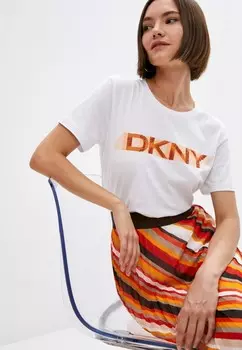 Футболка DKNY