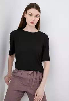 Футболка Elena Andriadi