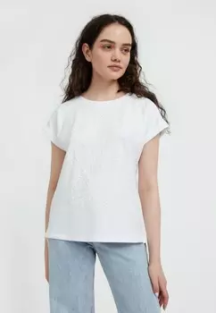 Футболка Finn Flare