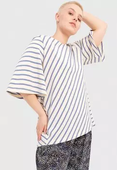 Футболка Lessismore