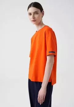 Футболка M.Reason