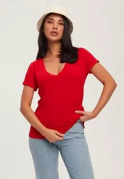 Футболка Madlen