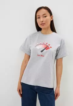 Футболка Sofee