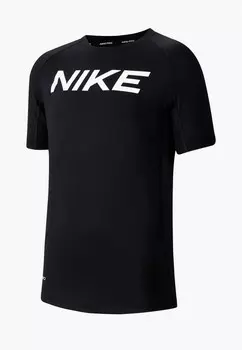 Футболка спортивная Nike