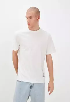 Футболка Trendyol