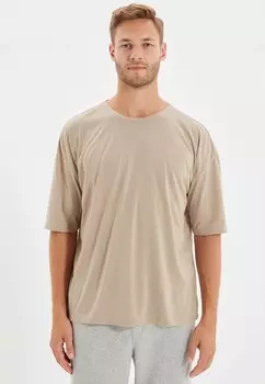 Футболка Trendyol