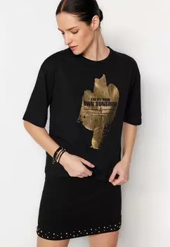 Футболка Trendyol