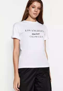 Футболка Trendyol