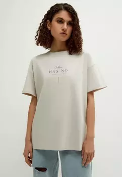 Футболка Zarina