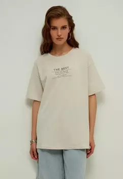 Футболка Zarina