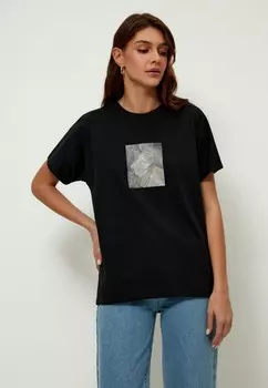 Футболка Zarina