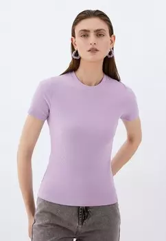 Футболка Zarina