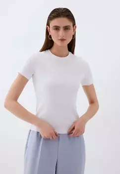 Футболка Zarina