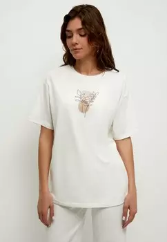 Футболка Zarina