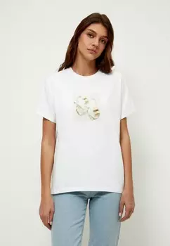 Футболка Zarina