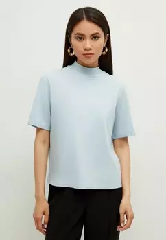 Футболка Zarina