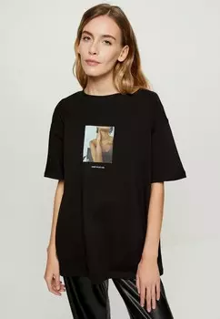 Футболка Zarina