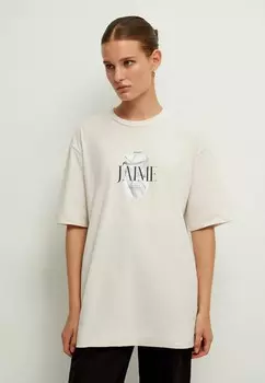 Футболка Zarina