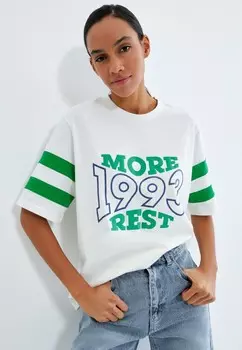 Футболка Zarina