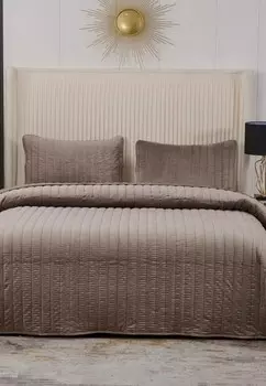 Комплект с покрывалом Sofi De Marko