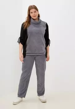 Костюм и брошь PreWoman