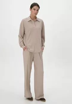 Костюм Manera Odevatca