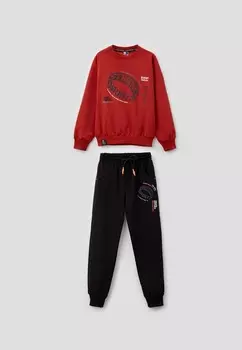 Костюм спортивный Beneti