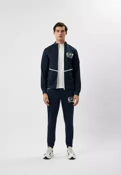 Костюм спортивный EA7
