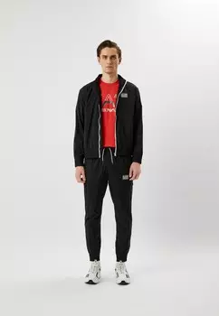 Костюм спортивный EA7