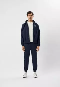 Костюм спортивный EA7