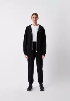 Костюм спортивный EA7