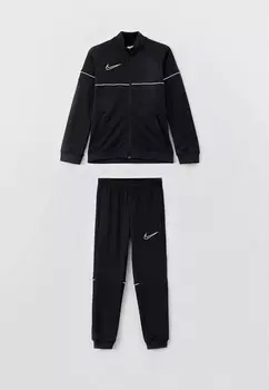 Костюм спортивный Nike