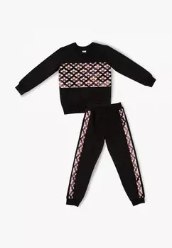 Костюм спортивный Pappayes