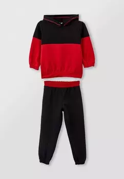 Костюм спортивный Trendyol