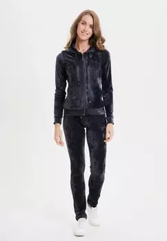 Костюм спортивный Vestiri