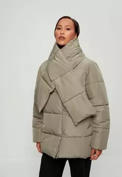 Куртка утепленная Zarina