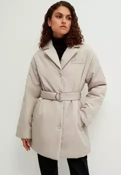 Куртка утепленная Zarina