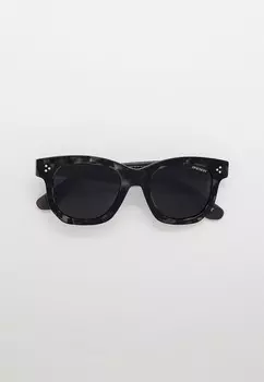 Очки солнцезащитные Brenda