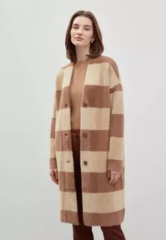 Пальто Finn Flare