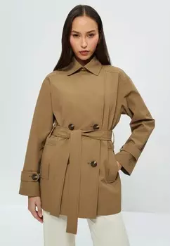 Плащ Zarina