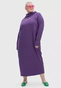 Платье Lessismore