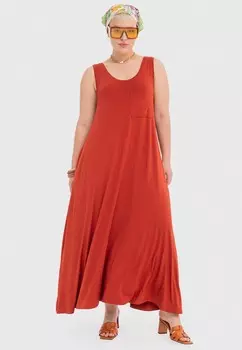 Платье Lessismore