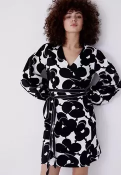 Платье M.Reason