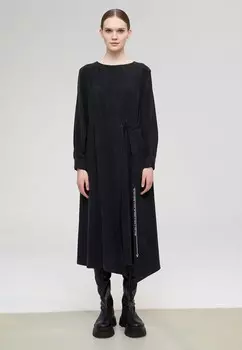 Платье M.Reason