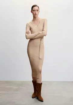 Платье Mango